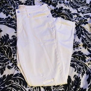 Universal Thread White Ripped Jeans